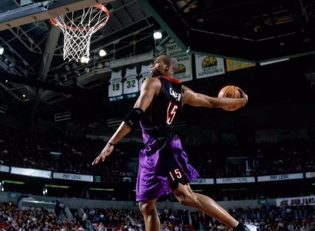 最强nba为什么没有乔丹球员(再飞一会！NBA最强滞空球员：乔丹罚球线小意思，空中还能3次拉杆)