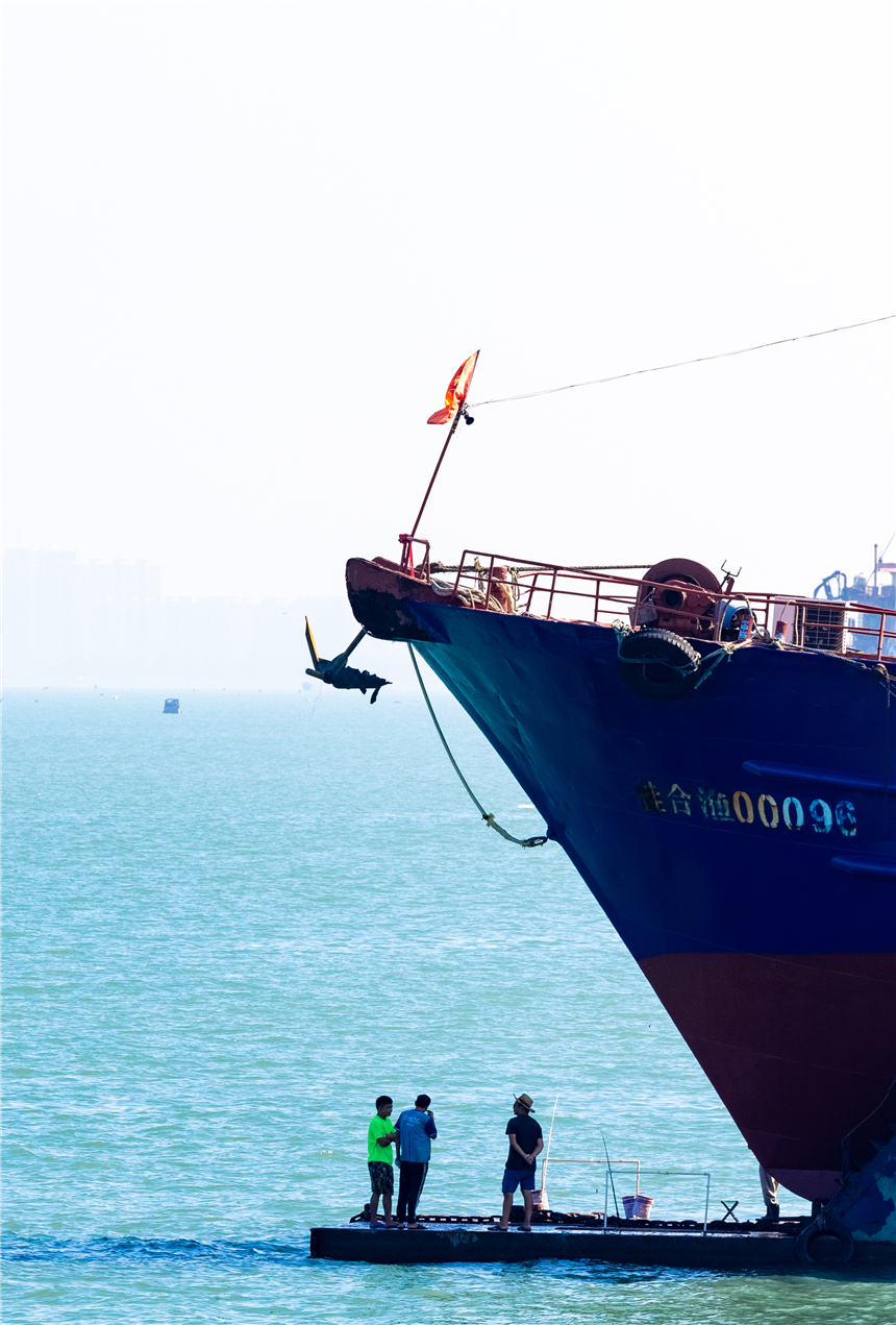 广西北海隐藏着一个仙境般的海湾，风景清幽，随手一拍都是明信片