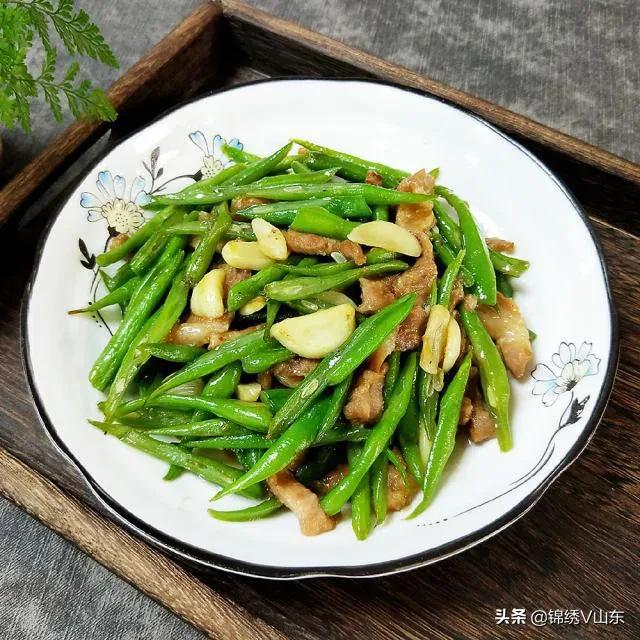 品味经典：探索中华美食的独特韵味与千年传承