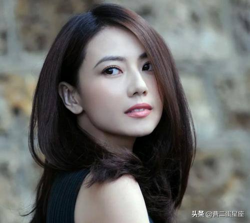十二星座最敏感的部位，巨蟹座是耳朵，动一下可能会被ta打死