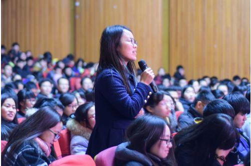 大一新生入学后要不要迁户口？提前做好了解，避免未来吃大亏