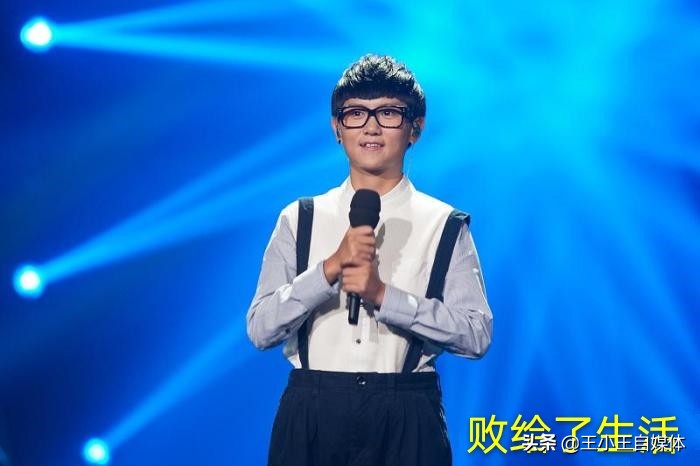 11届快女现状，冠军无人问津，四蛋意外翻红，刘忻依然坚持梦想