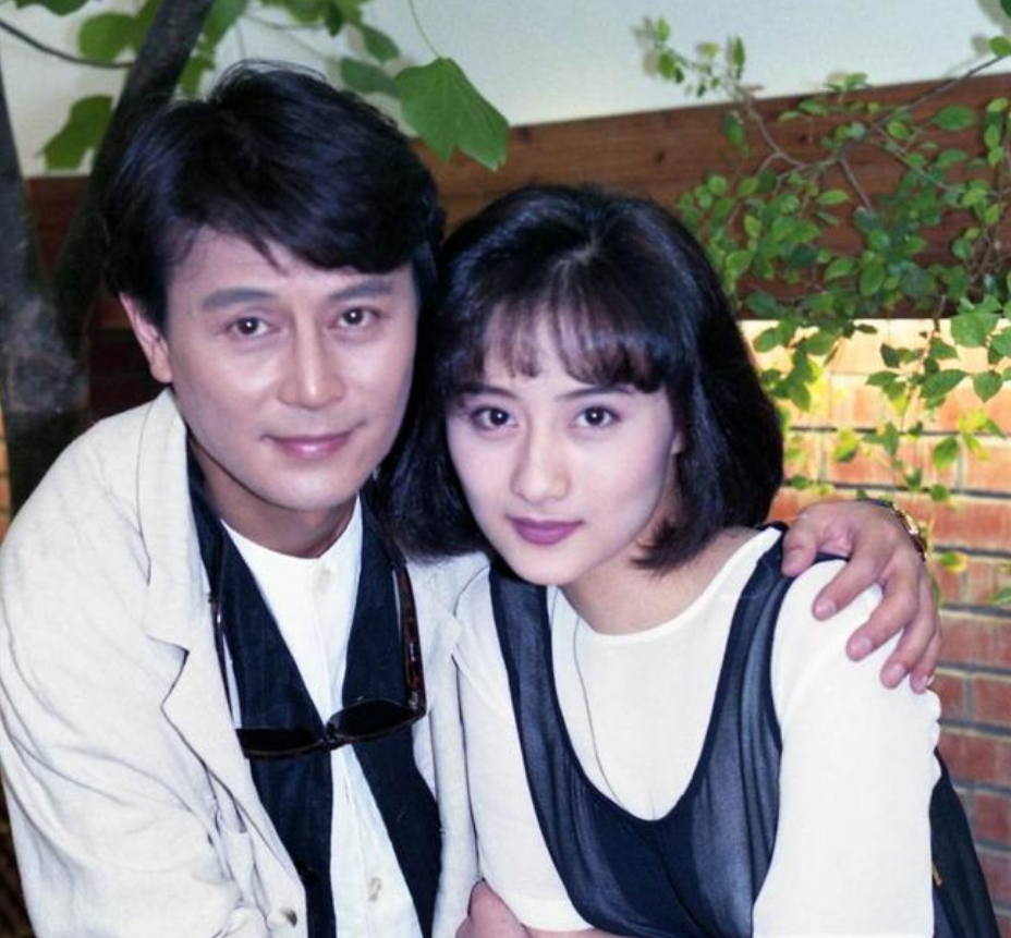 导演刘立立,爱上有妇之夫,为爱做绝育手术,72岁原配主动让位