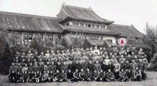 回顾高考44年！致敬每一次改革的勇气！你是哪一年参加的高考？