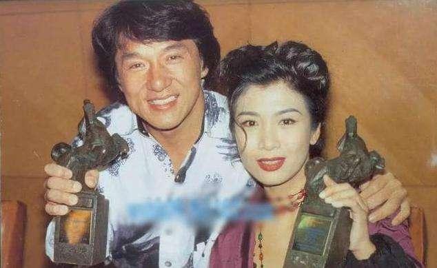 57岁“艳后”吴家丽：狠拒成龙又惨遭劈腿，情路坎坷为爱单身至今