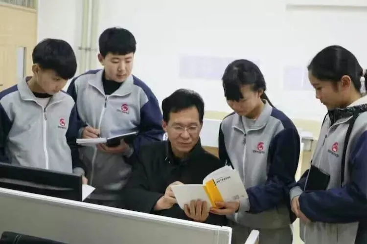 2020衡水一中保定分校（贺阳外国语学校）幼升小，小升初火热报名