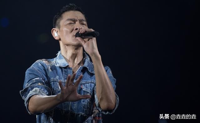 追星需理智，暴力零容忍！刘德华沈阳被打事件引发深思。