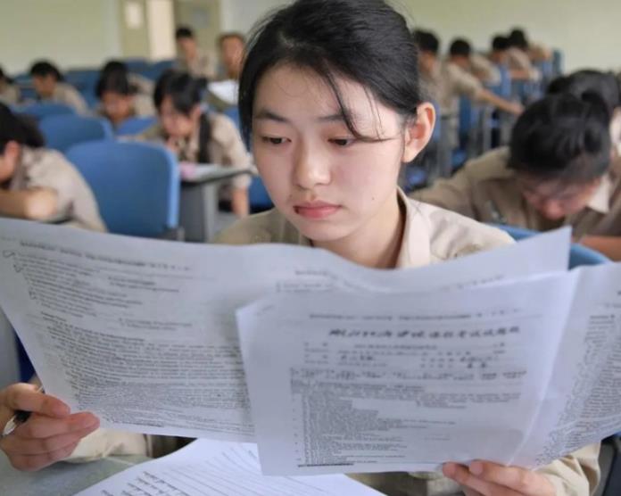 私立高中不能随便进了？教育部下发新通知，招生渠道将受很大限制