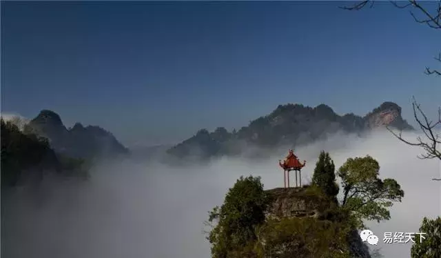 峨眉山是哪个菩萨的道场(佛教四大名山和道教四大仙山，竟然是这些菩萨们的道场)