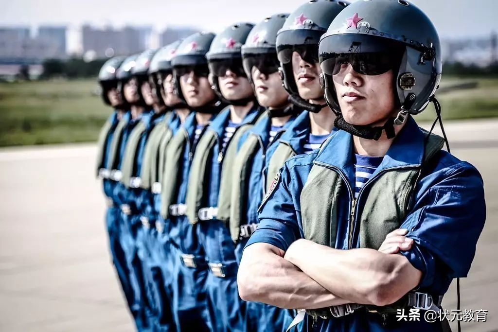 重磅丨2022海军招飞简章发布，报考条件看过来