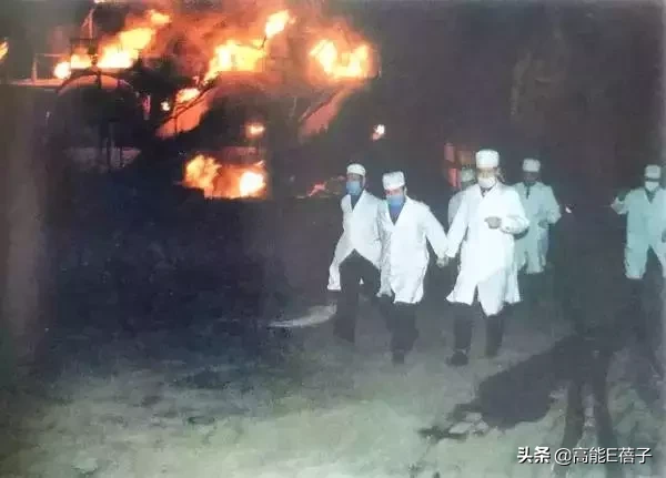 《勇往直前》:他们是英雄,也是平凡人