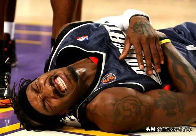 nba断腿有哪些人(NBA六大严重伤病，努尔基奇断腿，最后一名头颅直接被打碎了)