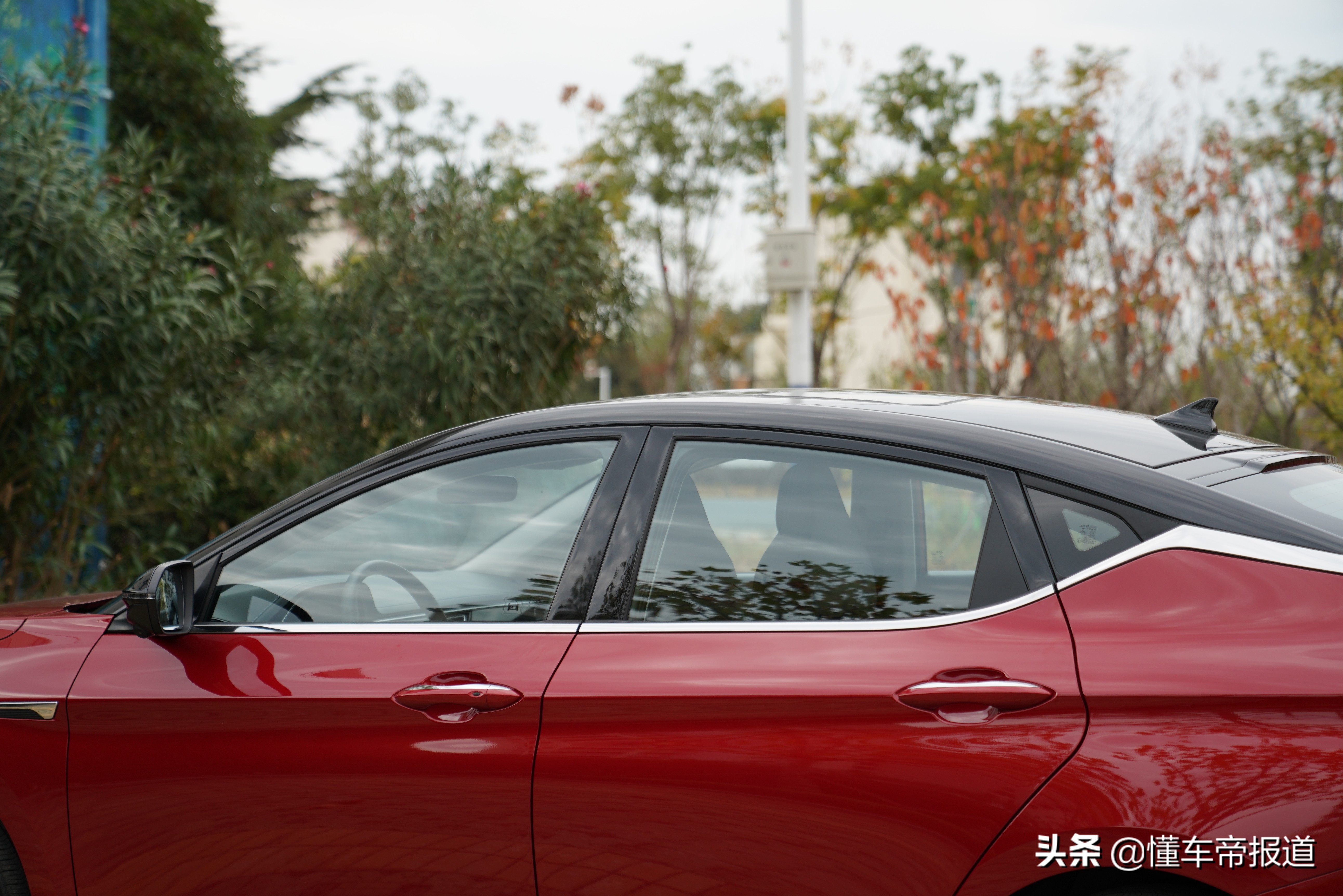 大众生产却对标朗逸，轴距接近B级车！试驾江淮嘉悦A5