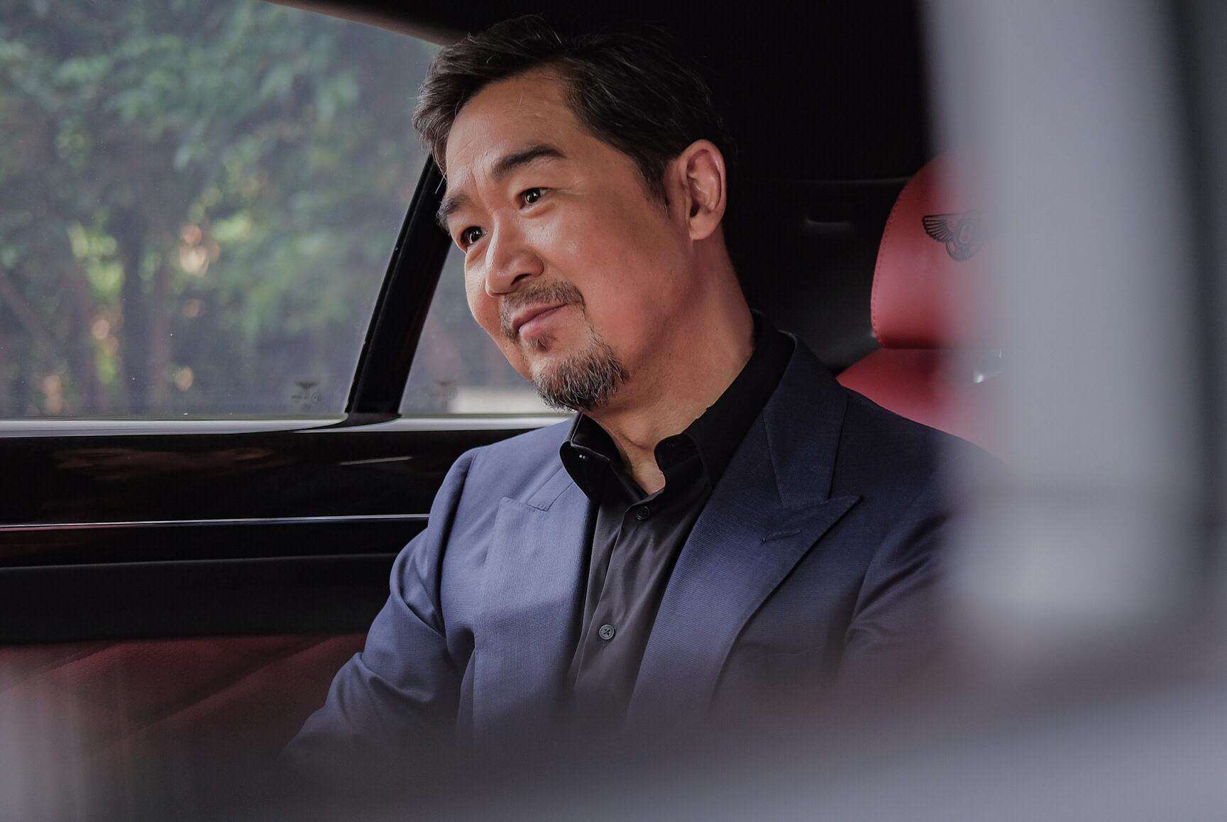 4个女人2段婚姻，“皇帝专业户”张国立，到底是个怎样的人？