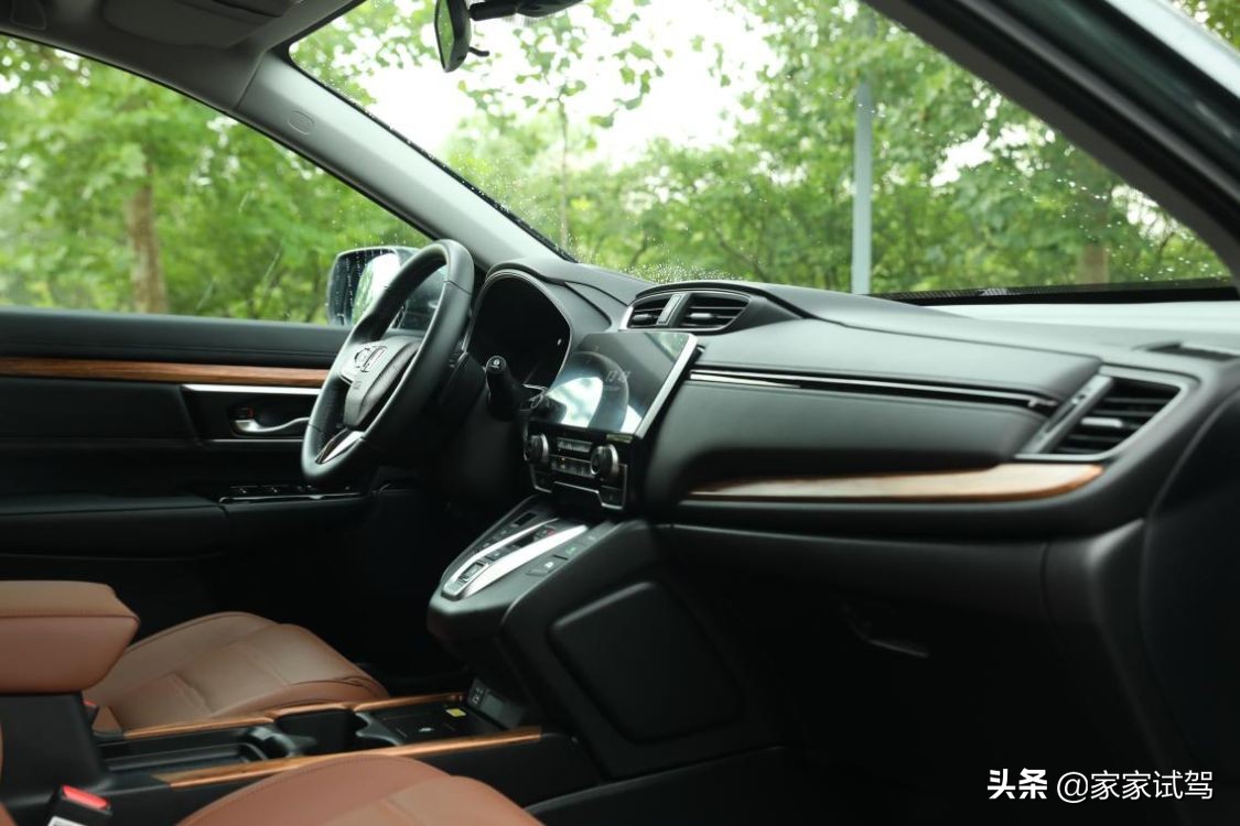 SUV中的全能奥运冠军 东风本田CR-V 锐·混动