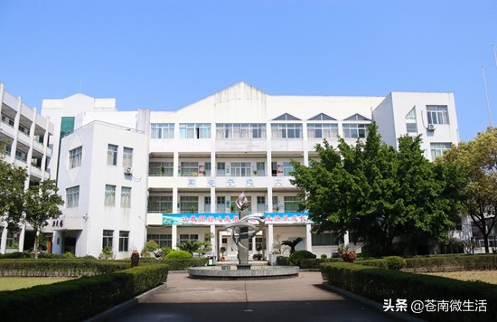 灵溪校园①</p><p> <p align=