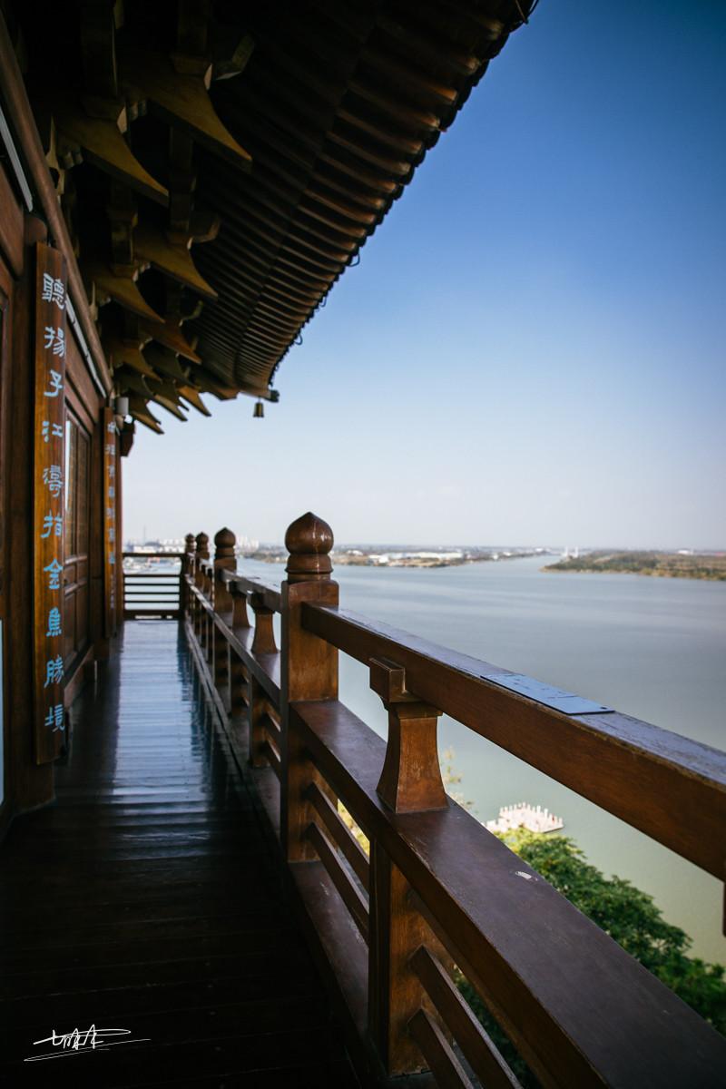 江苏旅游宝藏地，以香醋闻名，也是辉煌千年的“天下第一江山”