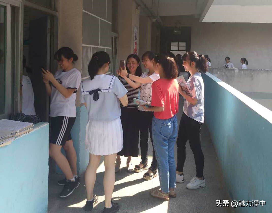 树立榜样，留下美好——浮山中学2019届学生毕业文明离校