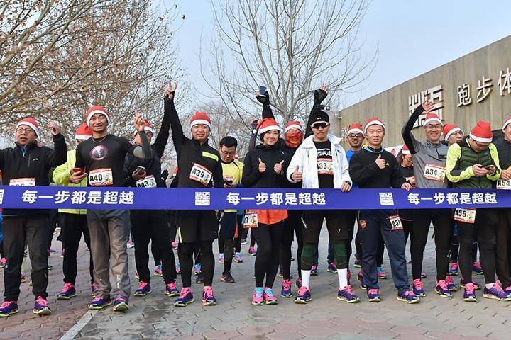 国货精品，必迈最新高科技缓震跑鞋，跑步小白及大体重跑者的福音