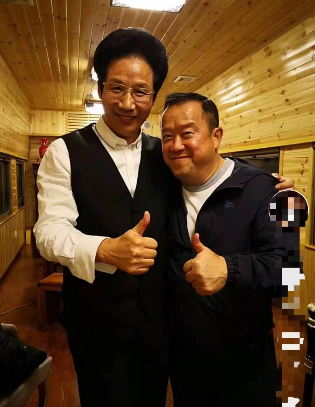 网红企业家直播后被批捕！疑卷入吴签事件，曾与多位明星关系甚密