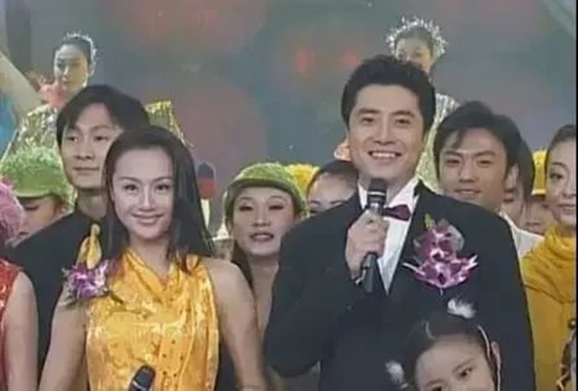 告別央視的5位女主持人，各有各的故事，今最大者53歲，最小44歲