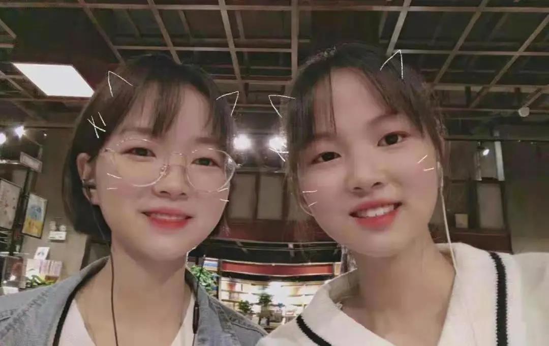 四川双胞胎美女学霸，颜值出众，才华横溢，同时被川大华西录取