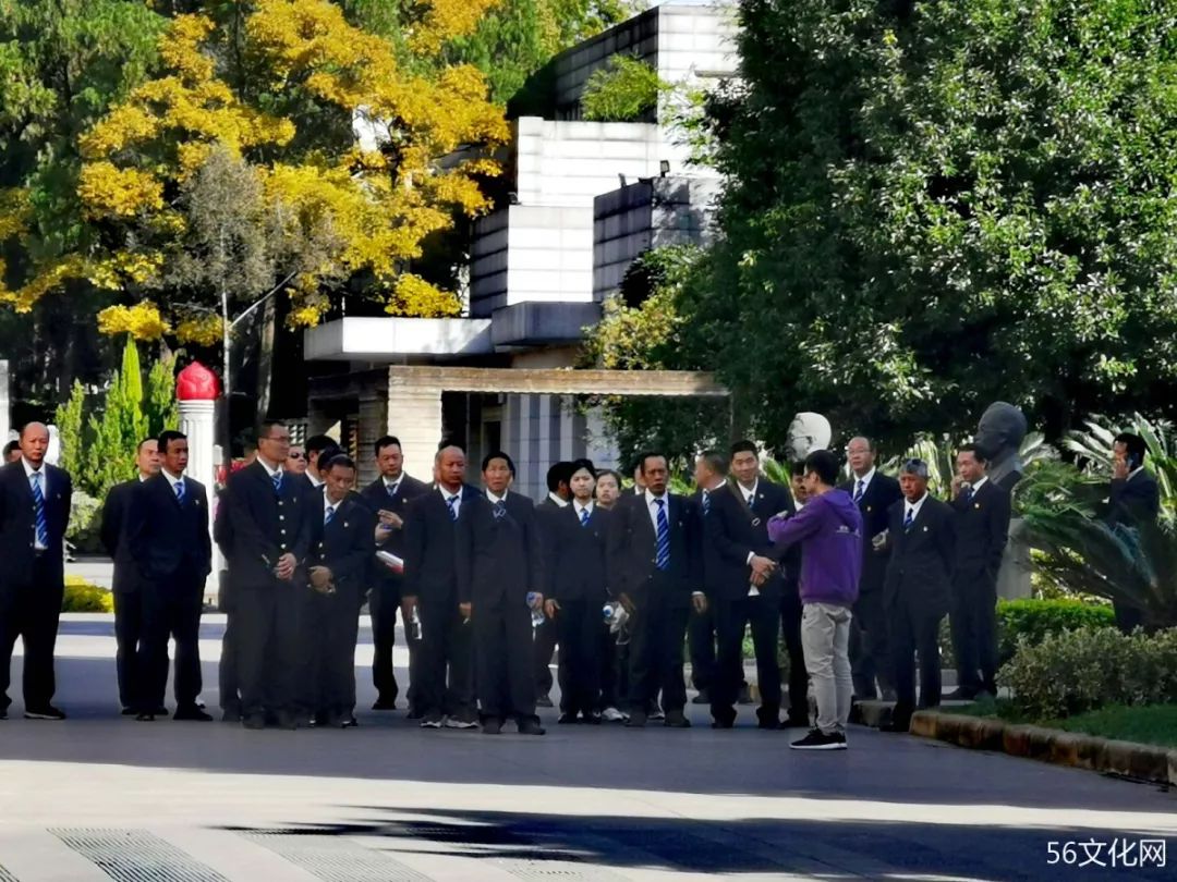 雲南師範大學校訓聯大