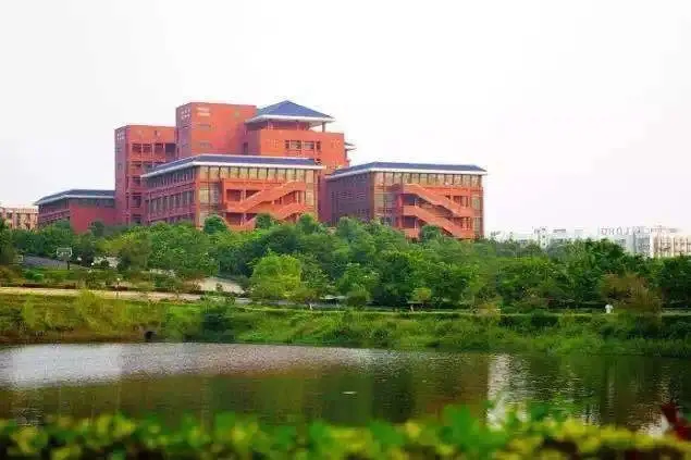 广东省华立技师学院2020年招生资讯