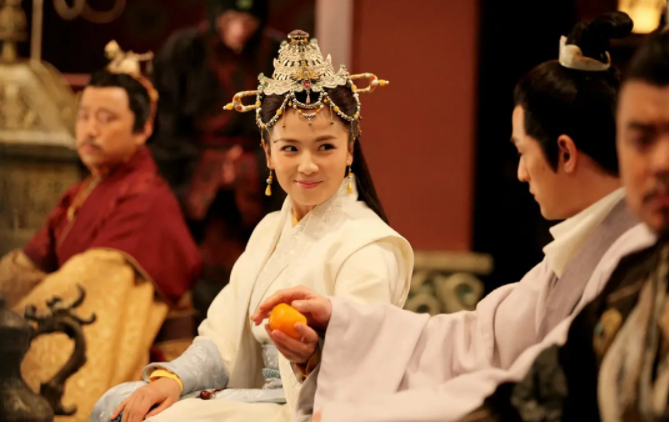 《琅琊榜》：三位待嫁的妙女子，谁才是“大梁第一女神”？