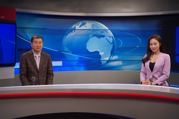 人民网专访云南天外天天然饮料有限责任公司董事长王忠：致力健康饮水研究 打造云水典范