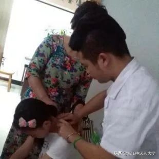 专业资讯 | 针灸推拿学：容嬷嬷都得甘拜下风的