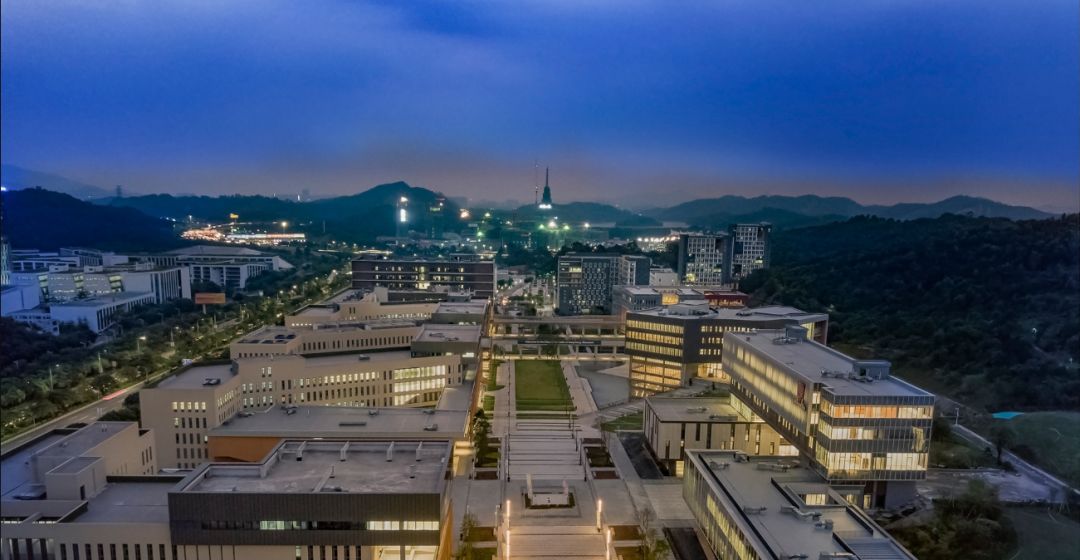 广东最贵的大学来了，每年学费95000元