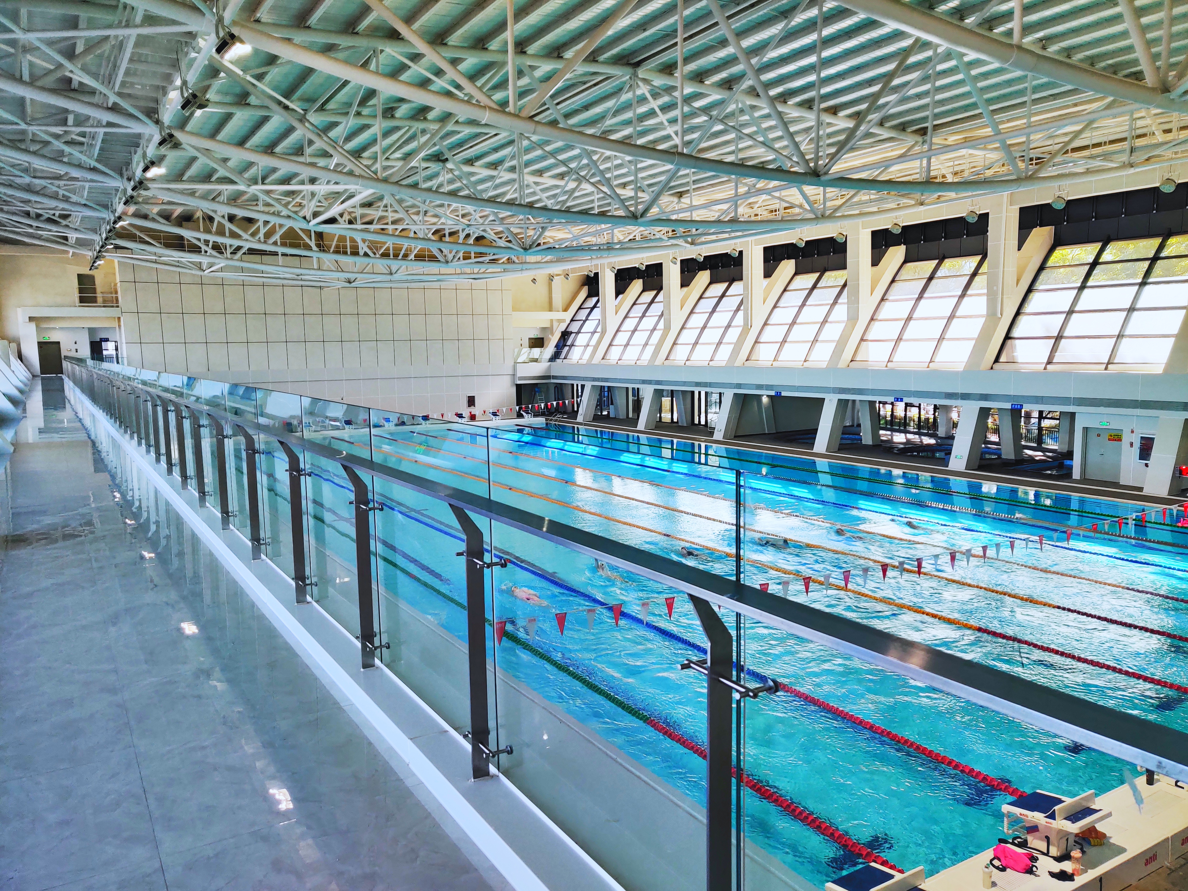 七大洲照亮国家队高原备战专用基地-昆明海埂体育训练基地游泳馆