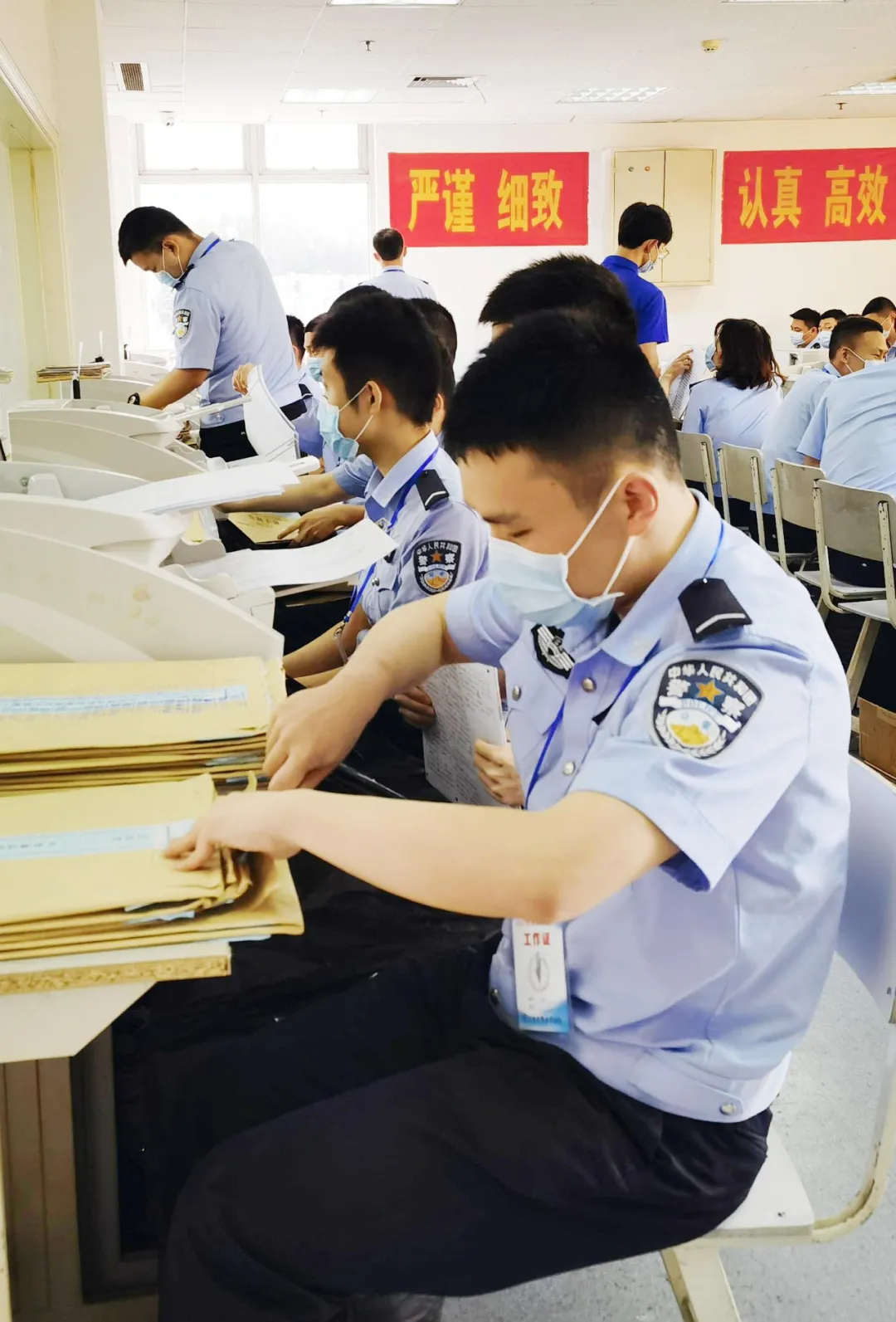 阅卷过半！多省阅卷现场曝光，你的高考试卷是这样打分的