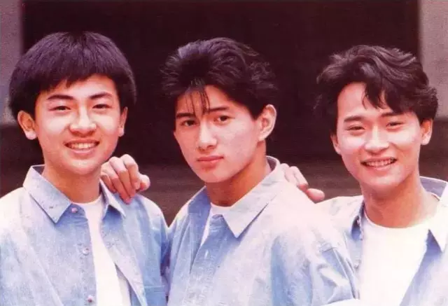 大学舍友毕业后删了（大学生毕业落泪拥抱后秒删室友）