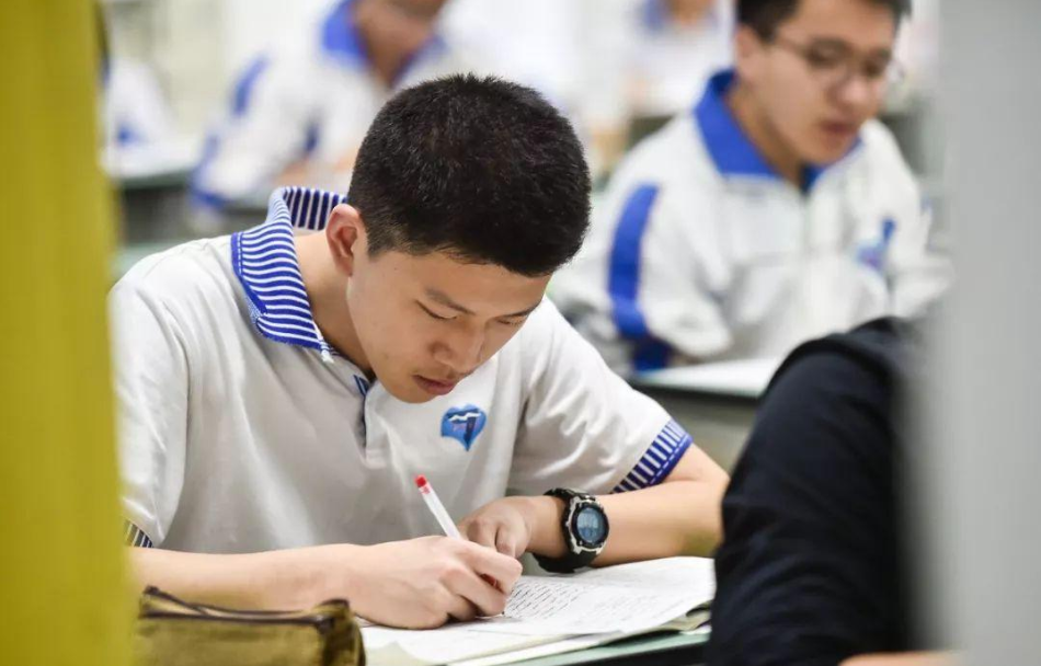 高考前的5大禁忌，家长不要踩雷，影响高考成绩好心办坏事