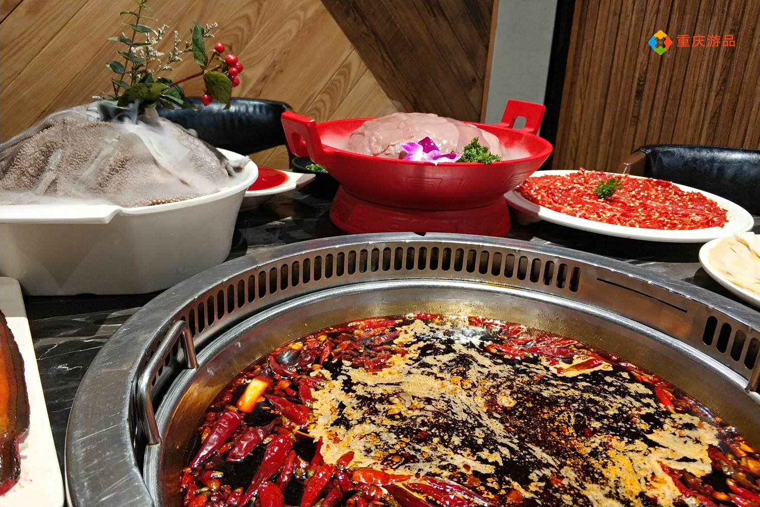 重庆旅行攻略火锅篇：本地人爱吃的10家店铺，一个人来也可以