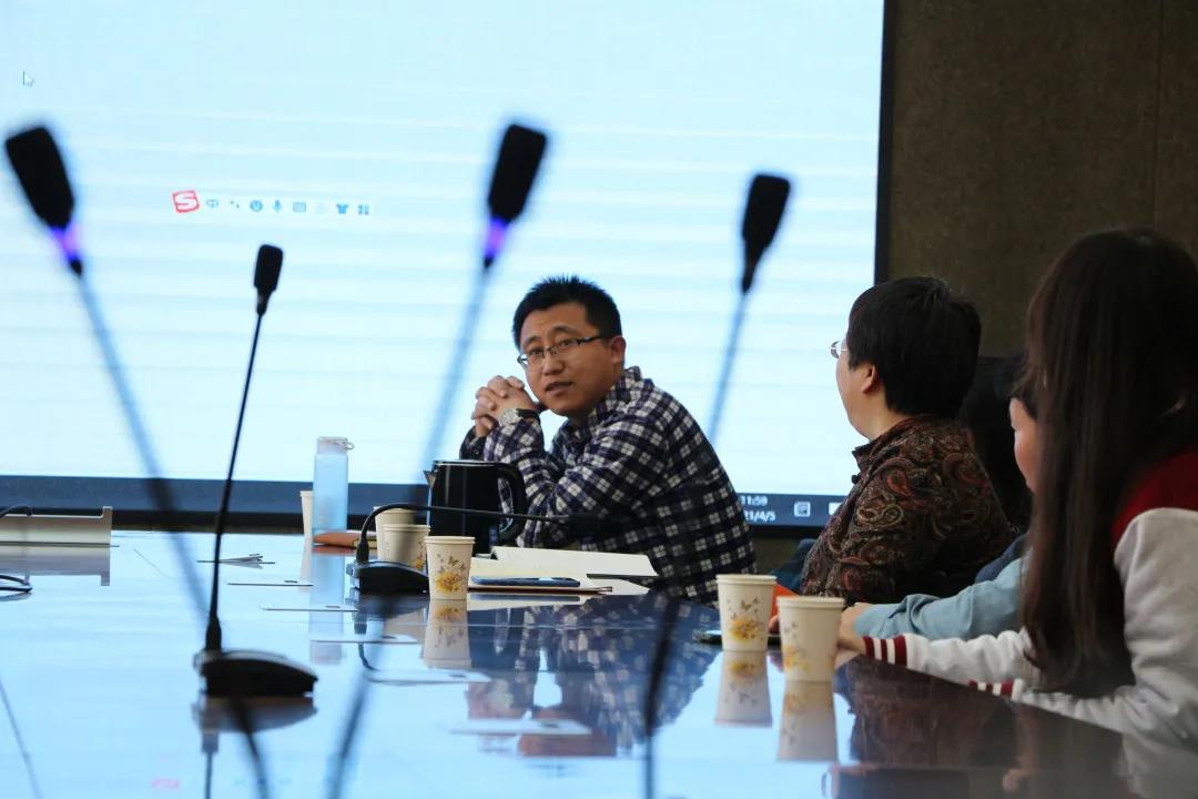 内蒙古师范大学历史文化学院举办“居延考古与额济纳汉简”讲座