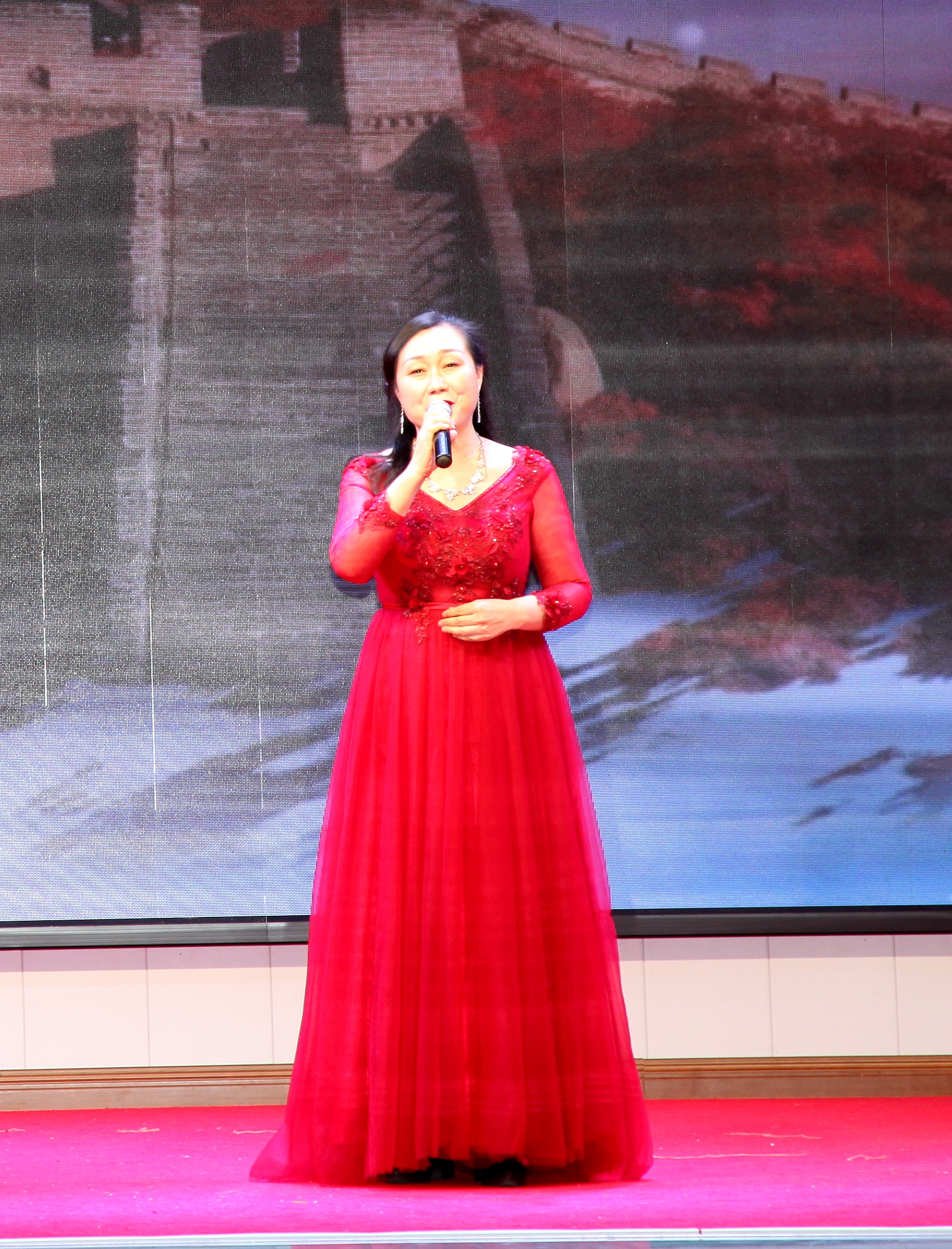 共享蓝天助残公益音乐会在成都举行