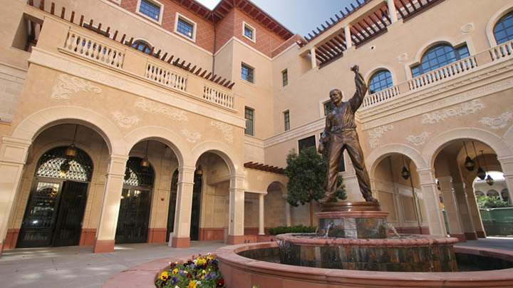 南加州大学学费 就读一年需要多少钱？