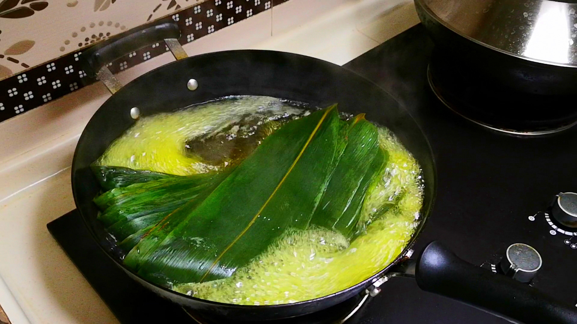 肉粽子的肉怎么腌制好吃（包肉粽子时多加1步更香更好吃）