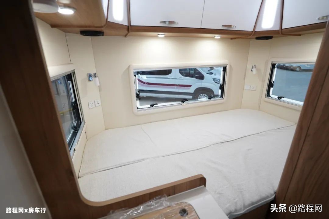 5.27上海房车展:上汽大通MAXUS全系房车合辑，原厂车型，品质优良