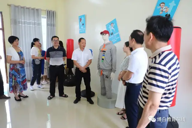 玉林市中小学生“5﹒25”心理健康教育活动月启动仪式在博白举行