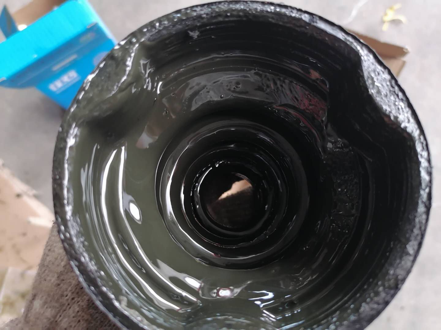 奇骏更换半轴内球笼防尘套，现在更换还来得及，否则就要换总成