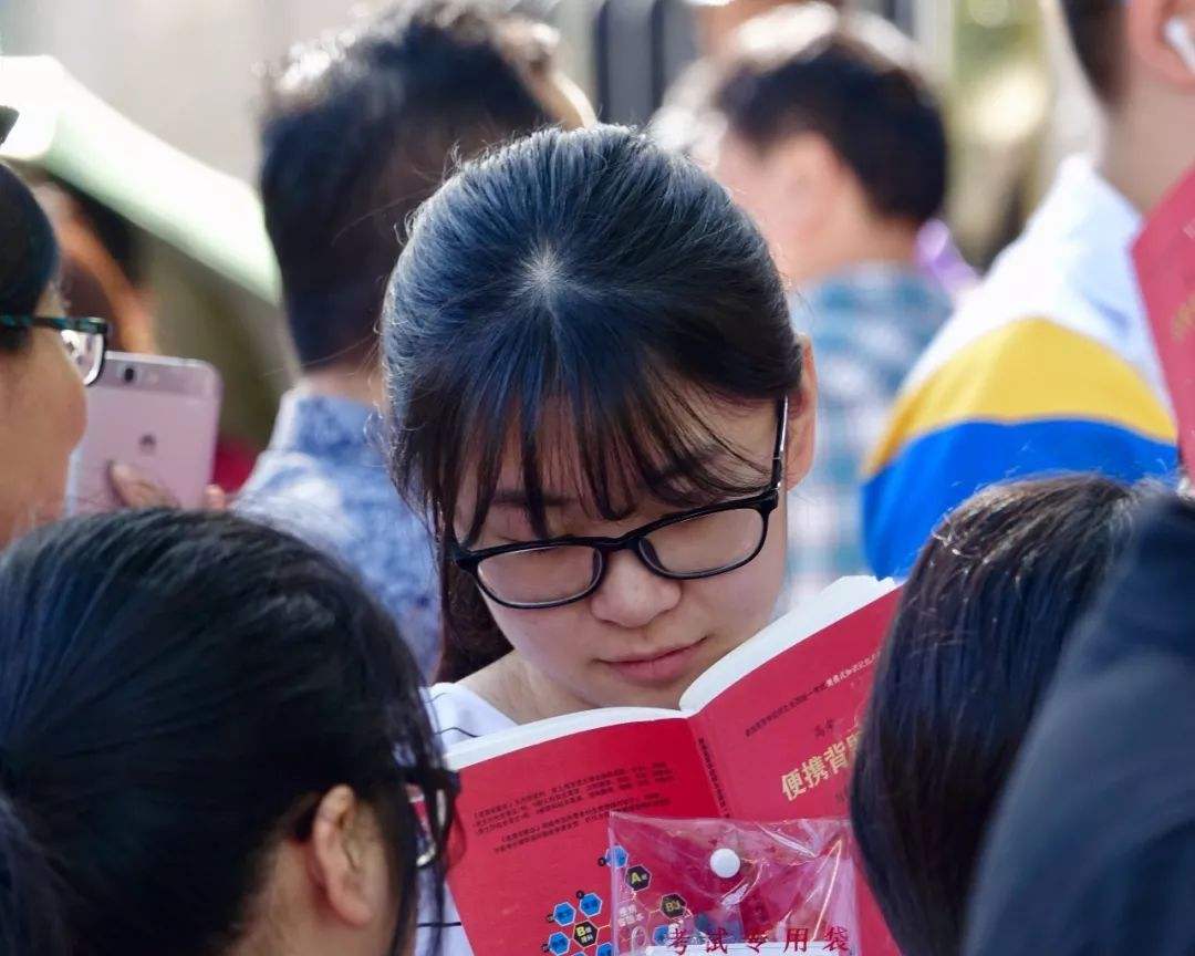 陕西那些害人不浅的野鸡大学，误报贻害一生！考生和家长谨防受骗