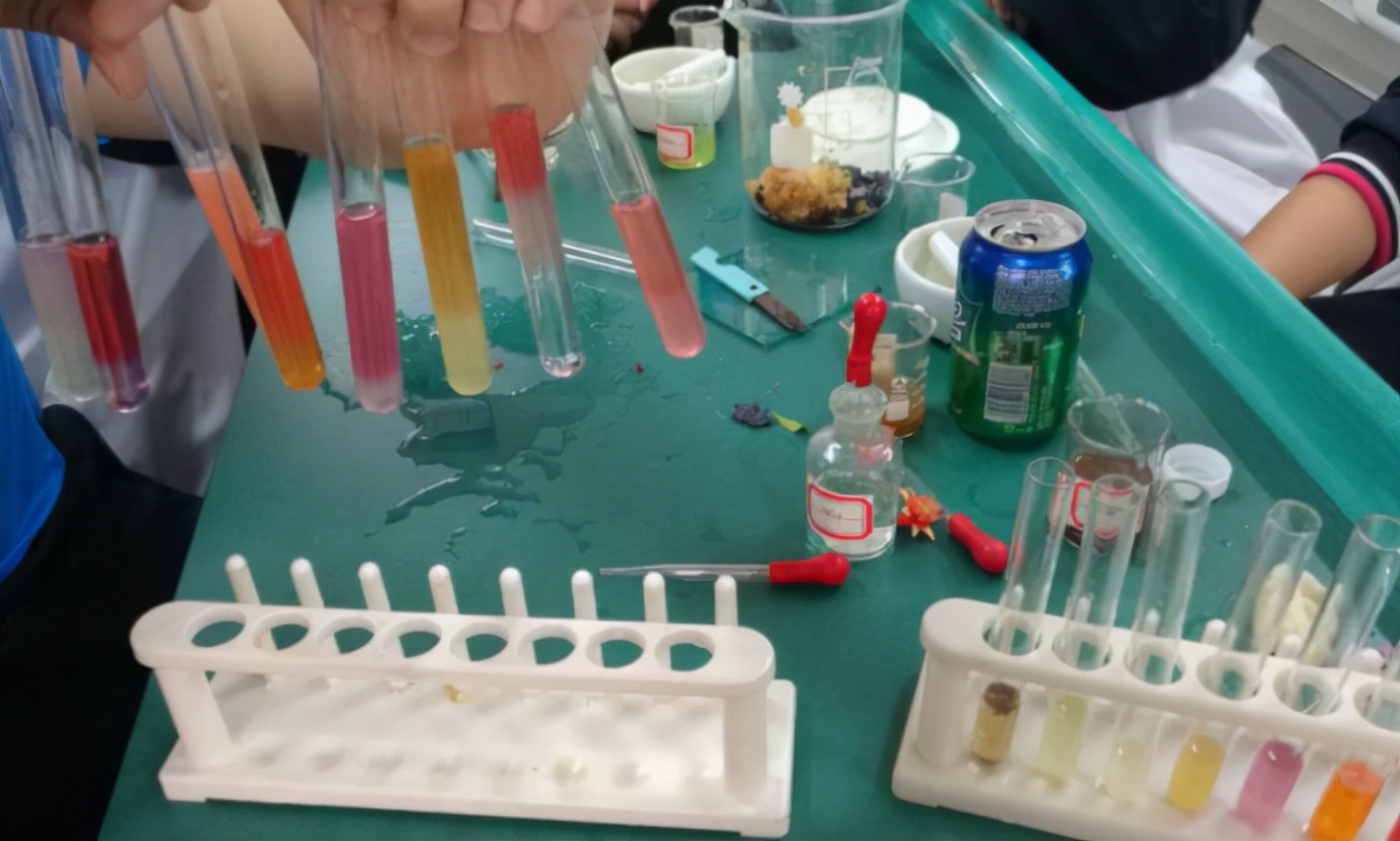 对视力有要求的4类专业，近视学生或不能报考，成绩再好也难录取