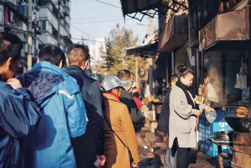 你说武汉方言听不懂？我信了你的邪，太简单了吧