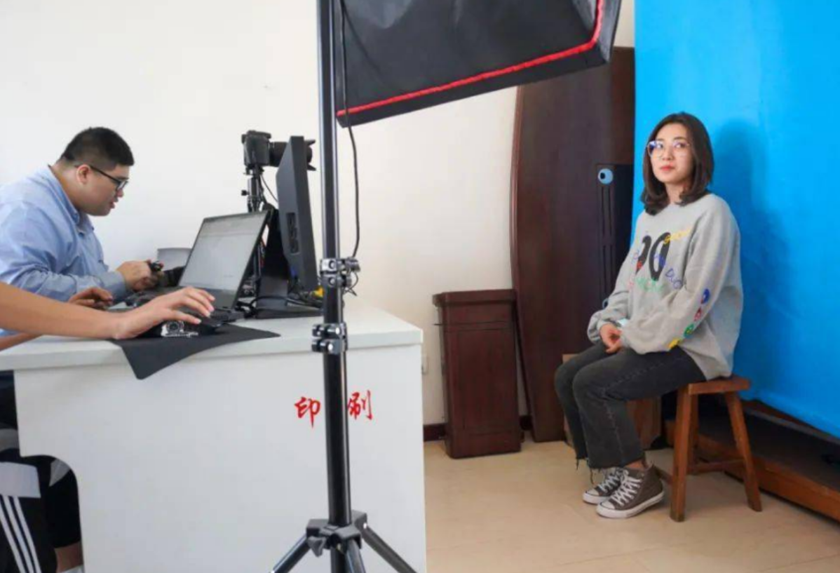 大一新生入学要不要“迁户口”？过来人的建议很中肯，都是干货