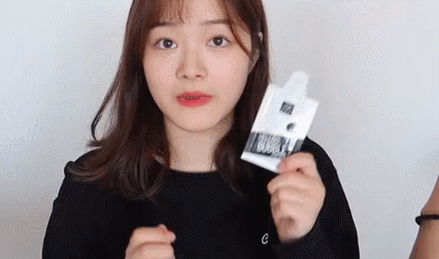 最近好看的人都在染这些发色！在家就能染