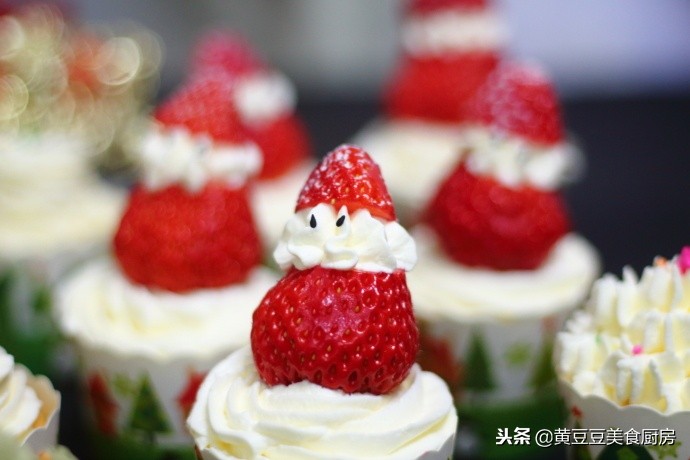 圣誕奶油蛋糕,圣誕奶油蛋糕圖片